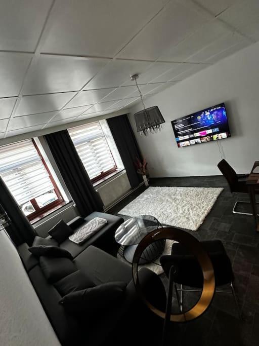 Schoene Wohnung In Bestlage Inclusive Parkplatz ไลป์ซิก ภายนอก รูปภาพ