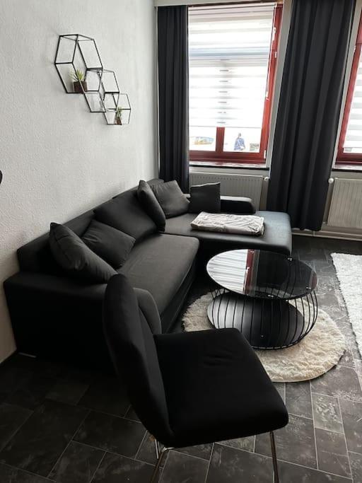 Schoene Wohnung In Bestlage Inclusive Parkplatz ไลป์ซิก ภายนอก รูปภาพ
